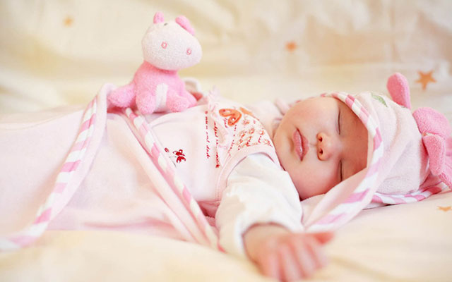 Édes álom a babának – türelemmel és szeretettel sokat tehetünk a kicsikért